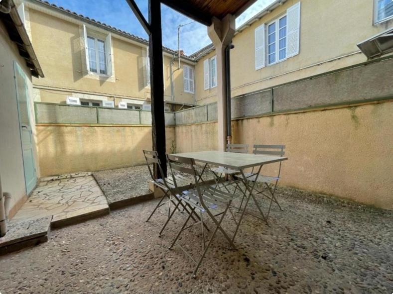 Centre Ville Superbe T2 Neuf Wifi Terrasse Netflix Périgueux Zewnętrze zdjęcie